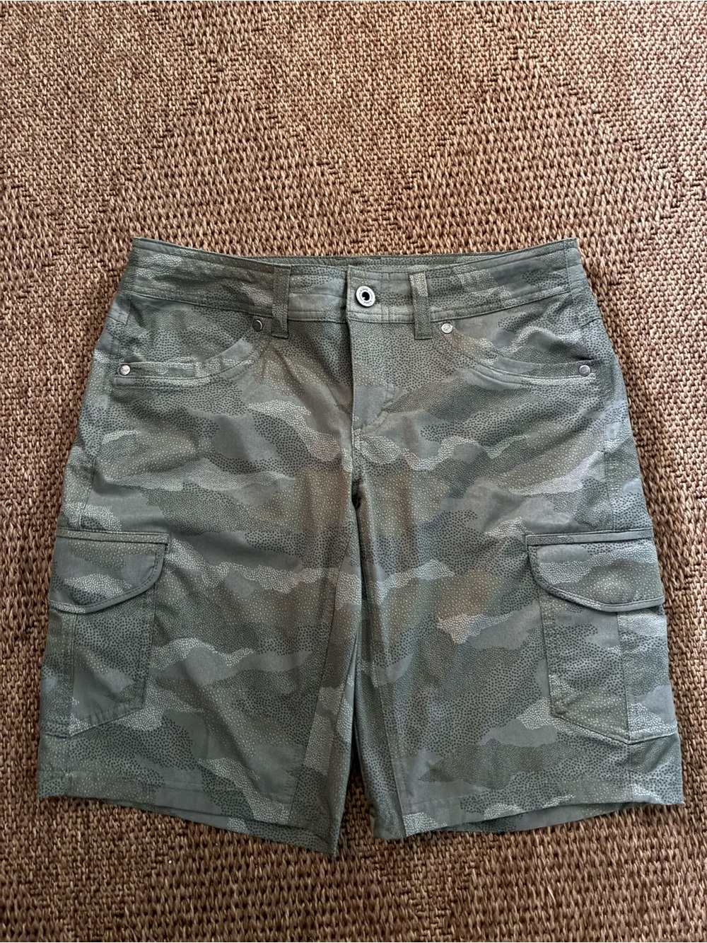 KÜHL Women's Freeflex Cargo Shorts 10" Inseam - Olive Camo
